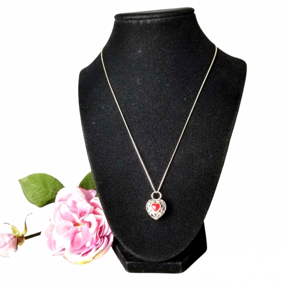 925 Sterling Silver Openwork 3-D Heart w/ Carnelian Gemstone Pendant Necklace - Picture 5 of 8